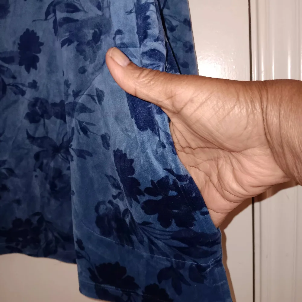 Denim&Co Blue Floral Tunic Top - Picture 4 of 5